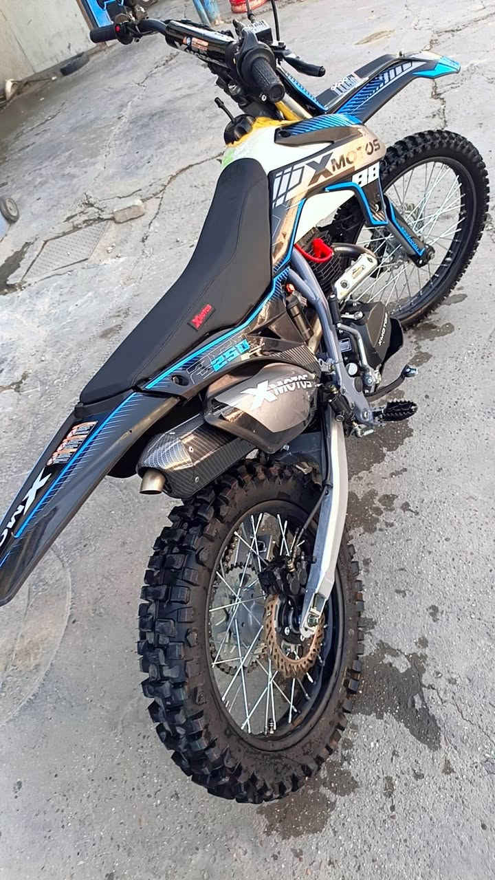 قفاز xmotos جديده للبيع مكاني بغداد الجديده صار يومين نزلتها بس ضروف تعبانه دراجه خير من الله رقمي ***********
