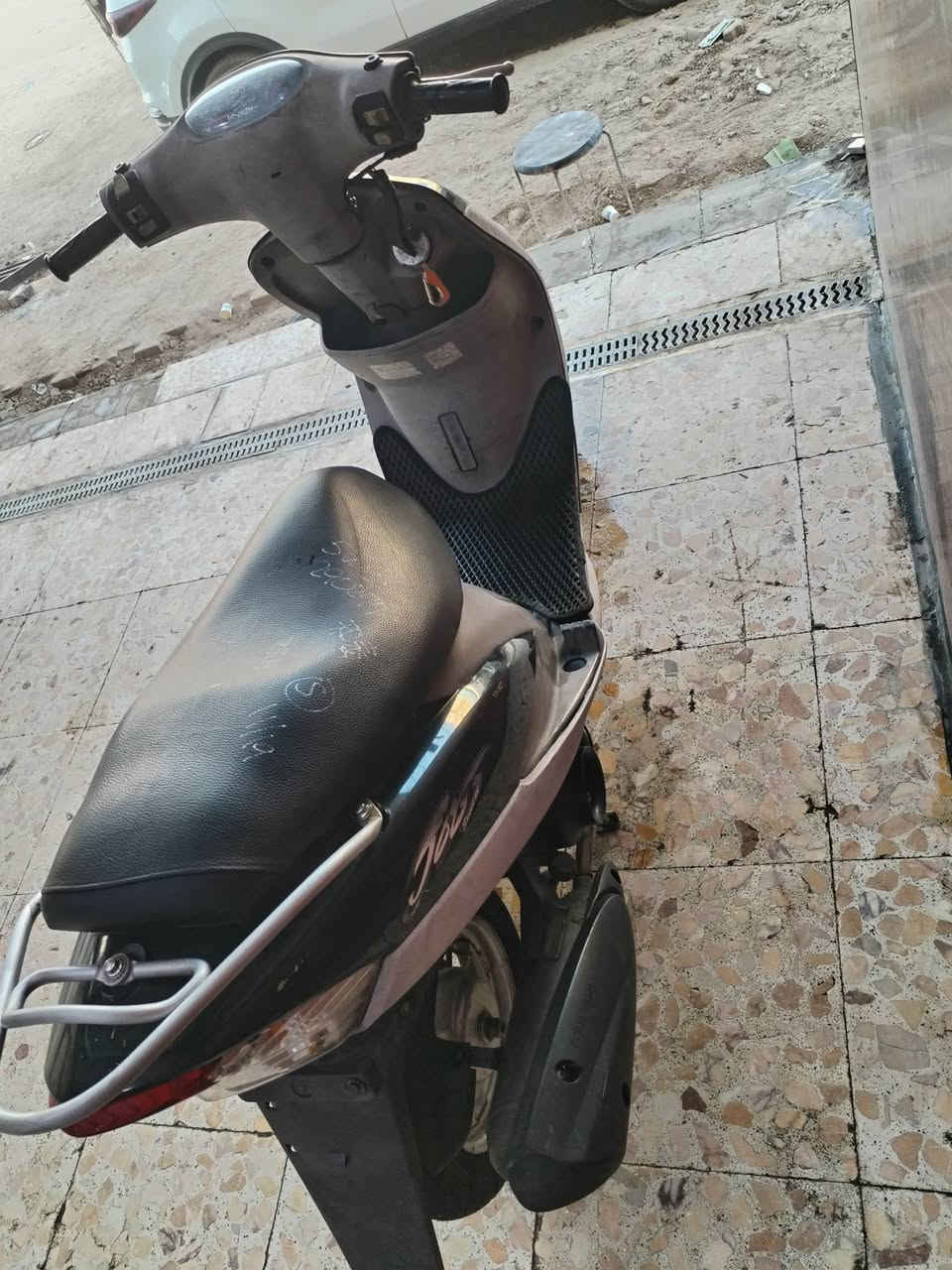 ماكس للبيع مشتغله ثلاثه ايام كفاله عامه ***********
