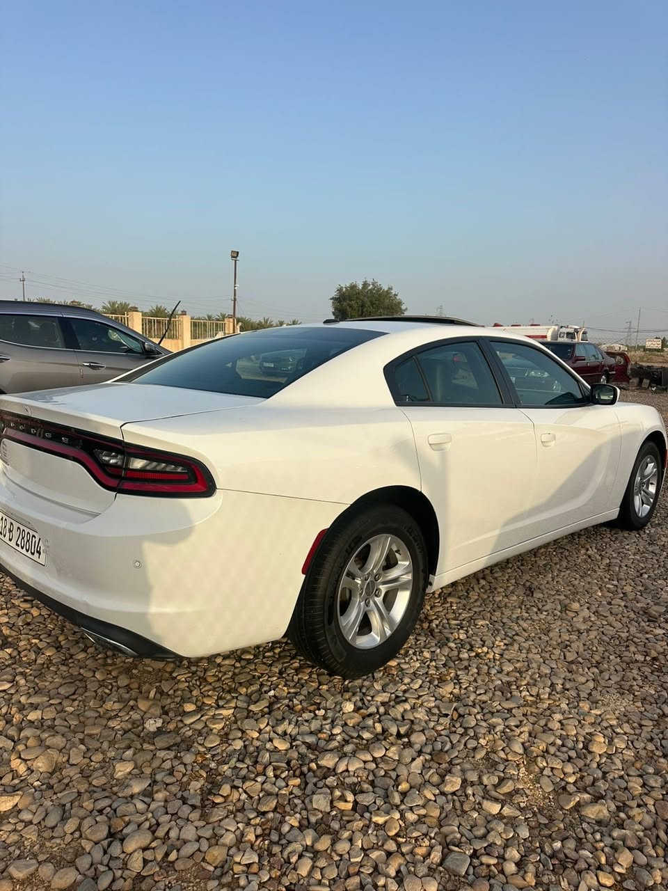 جارجر موديل  2021 ضباط دخول جديد  سياره فول مواصفات داخل جلد خزن مري فتحه سعر ٢٣٠ رقم هاتف ***********
