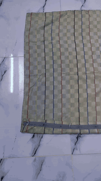 للبيع المكان الموصل السعر ١٥٠ الف *********** / ***********
