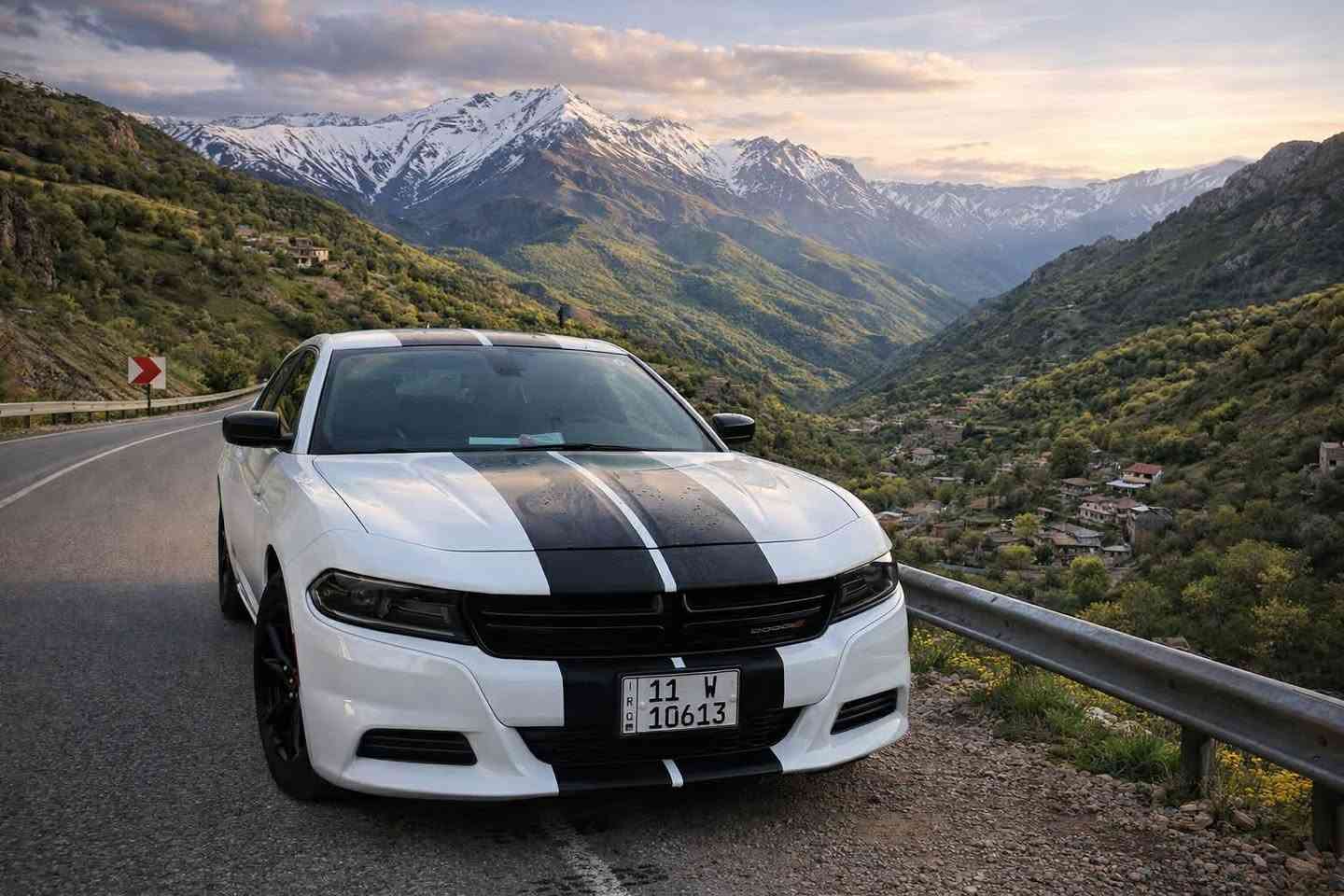 جارجر 2023 sxt
سياره كلين برغي ما مفتوح بيه
حتى حجر البيئه موجود 
محرك ٣٦٠٠ 
تو ويل  
بصمه تشغيل ٢ 
بصمة بيبان 
تشغيل عن بعد 
شاشه كامره 
حساسات 
كشنات كهرباء 
 
رقم بغداد بااسمي 

وبعد بيه اهواي موصفات
بيه بارد أقل من شبر بجاملغ الخلفي 
مكان السياره بابل 
***********

 السعر 240 مجال قليل
