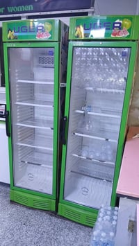 عارضات كلهن شغالات مكانهن حي الجهاد الي ايريدهن يتصل 07762425990