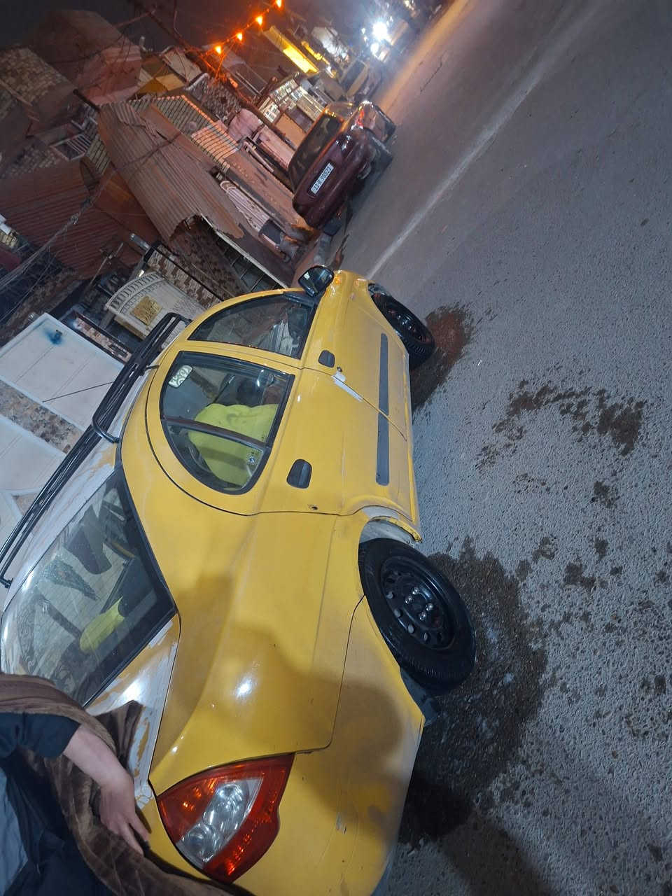 سلام عليكم طيبه موديل ٢٠١٥ 
مكفوله من ضربه وصبغ  ارقام نكليزي رقم بغداد 
مابيه نقص سعرهه ٣٥  مكاني الزعفرانيه اتصال ***********
