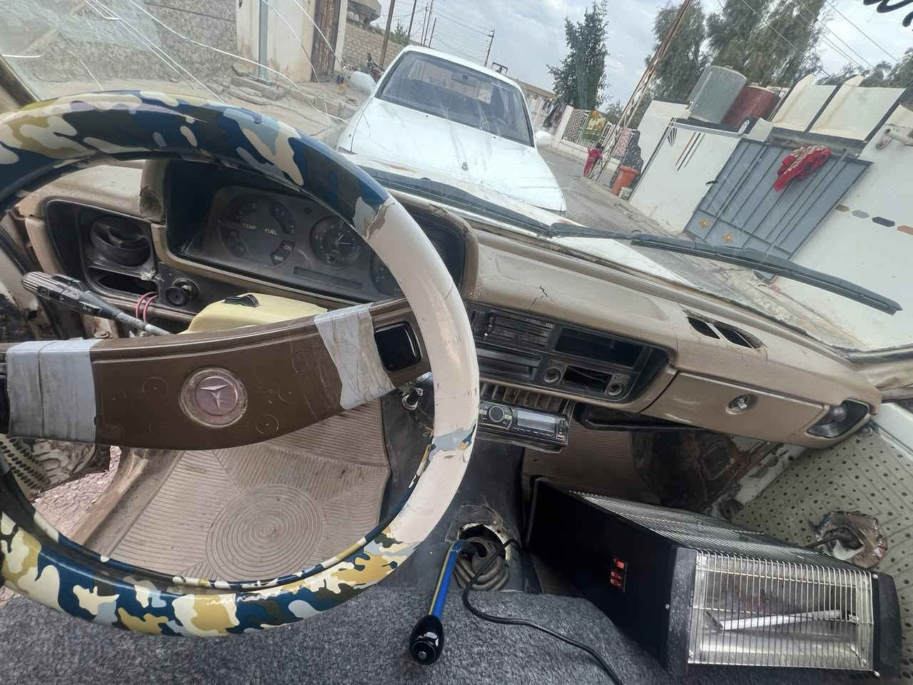 سلام عليكم بكم 80 البيع كير ومحرك واكسن وشاصي فوك الشرط كهربيات كلها شغاله صدر جديد رقم صلاح الدين سنويه صاقطه 2020 شرط التحويل والوكاله السياره ما عايزها كلشي /***********
