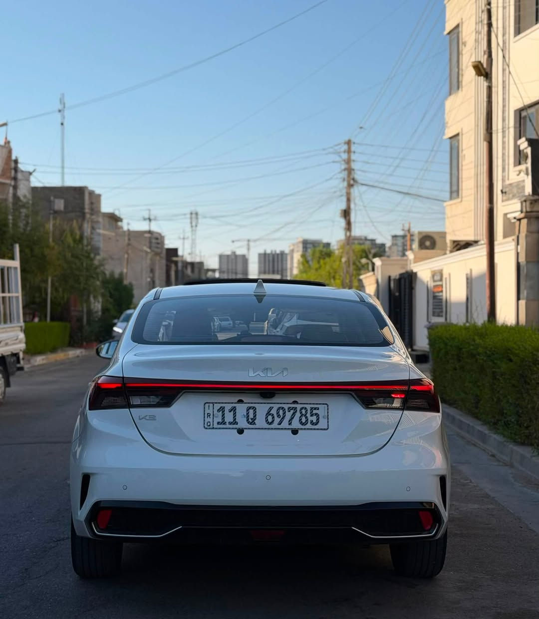 🚘 KIA K3 موديل 2024
🔹 رقم بغداد إنكليزي جديد (باسمي)
🔹 السعر: 13,900 دولار وقابل للتفاوض بشكل بسيط.

المواصفات:

* عداد 35 كم
* تجميع صيني
* محرك 1500 سي سي دبل نوزل
* مكفولة كفالة عامة من الضربة، الصبغ، البارد والتبديل

المميزات:
✔️ بصمة تشغيل
✔️ حساسات أمامية وخلفية
✔️ كشنات جلد
✔️ تبريد مقاعد
✔️ وضعيات قيادة
✔️ مرآة تعتيم
✔️ ويل كب
✔️ لايت زينون
✔️ إشارات بالمرايا
✔️ سانروف (سلايد)
✔️ بك لايت LED
✔️ وباقي مواصفات الفل كامل.

📍 مكان السيارة: حي الحسين

📞 للاستفسار: ***********
