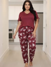 ملابس • بنات