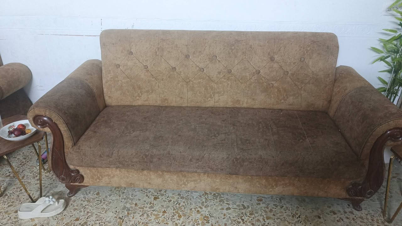 تخم 8 مقاعد للبيع 350 وبي مجال مدينه الصدر تسكام.


**إذا كنت صاحب هذا الإعلان وتريد حذفه لأي سبب، رجاءا أرسل رسالة إلى الدعم الفني**