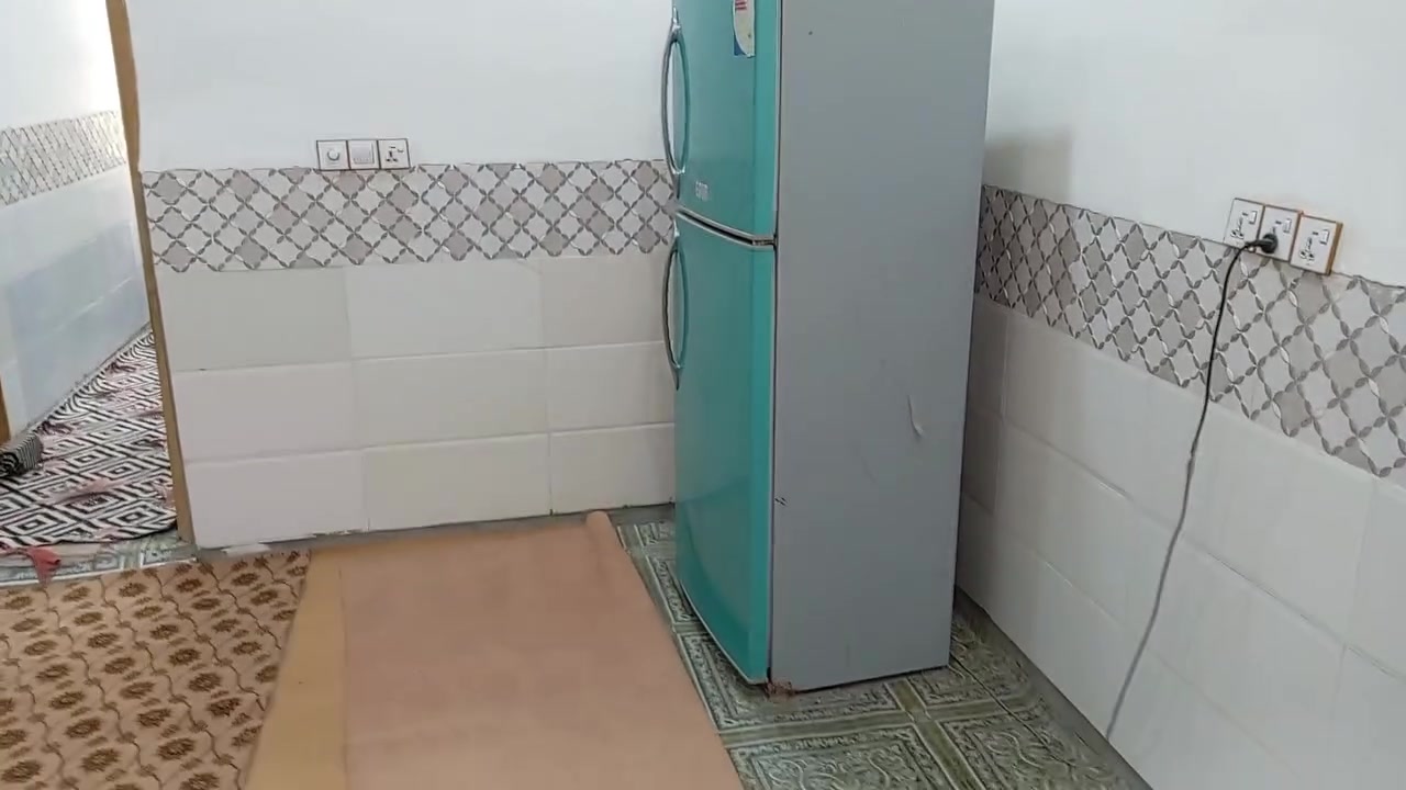 دار البيع او مراوس بيت اوقاف زراعي المساحه ٢٠٠ متر رقم الهاتف ***********
