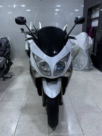 بسم الله ما شاء الله TMAX 500 2011 المسافة المقطوعة 13km نظافة 100/100...