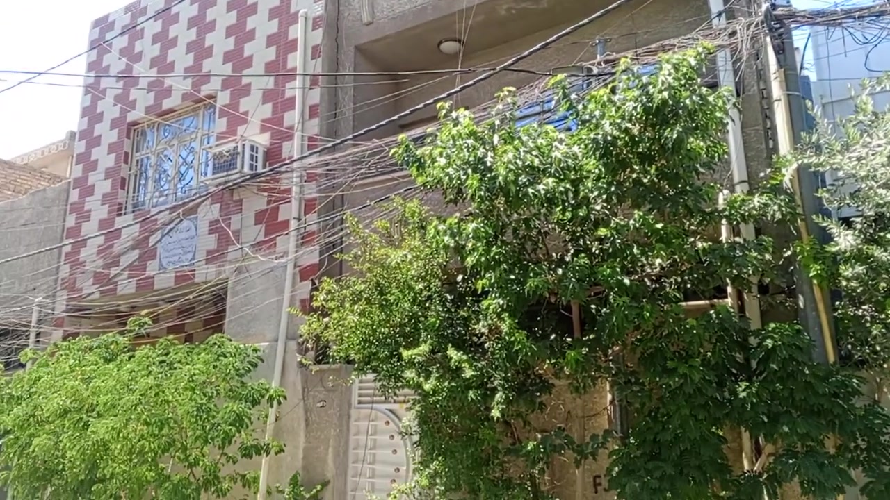 سلام عليكم اخوان احنه كادر لتصفية وترتيب وايرات المولدات انشيل الواير التالف والمتروك ونرتبه مثل الضفيره عندك نقل جوزات او بوردات تنضيف التيوله اتصل وتدلل ***********
