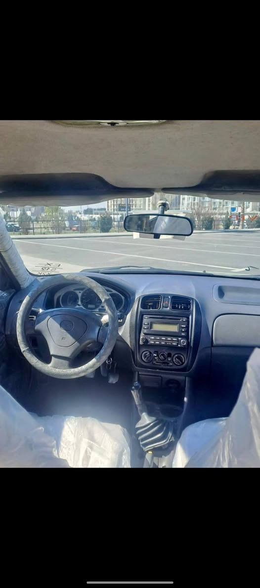 بەناوی خوای گەورەو میهرەبان مازدا مودیل 2001 گیرو مەکینە بەشەرت سەنەوی 2030هەزەی نویە هەتا مانگی 5جە تەقەو رەقە کەمیکی هەیە ‌‌4تایە نویە مالی دۆستە بۆ زانیاری زیاتر ***********واتس اب رەقەم أربيل, العراق
