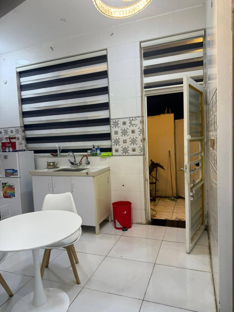 🏠 مشتمل للبيع – الزوير الغربي

📍 الموقع: الزوير الغربي، قرب جسر بته

📐 المساحة: 90 متر
📏 الواجهة: 10 متر

🧱 الوصف:

* بناء حديث طابقين
* غرفة نوم في الطابق الأرضي
* غرفة نوم في الطابق الثاني
* مشتمل جديد ونظيف
* يُباع مع الأثاث بالكامل

💰 السعر المطلوب: 120 مليون دينار عراقي

�📩 للتفاصيل أكثر تواصل  الاتصال او خاص ***********  او   *********** زيارة المكتب حي الحسين قرب مطعم نابو او الخسرويه قرب الشؤؤن  مقابل ثانوية المتنبي  ♻️ #موقع_مميز_جدا 🏢 #عقار #عقارات_العراق #ترند #اكسبلور

