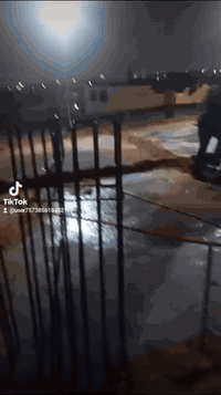 السلام عليكم ونج تصعيد مواد البناء ومواد التطبيك الارضيه بورسلين ٦٠ في ٦٠  وال120في 60والكاشي  وتصعيد الاشتايكر  وعمل الاشتايكر كرسته وعمل قلع شتايكر قديم وتنزيله  اعادت ماستك وتزفيت الاسطح  بأسعار تنافسيه عملنه داخل بغداد واتساب بنفس لرقم *********** عقيل السعيدي
