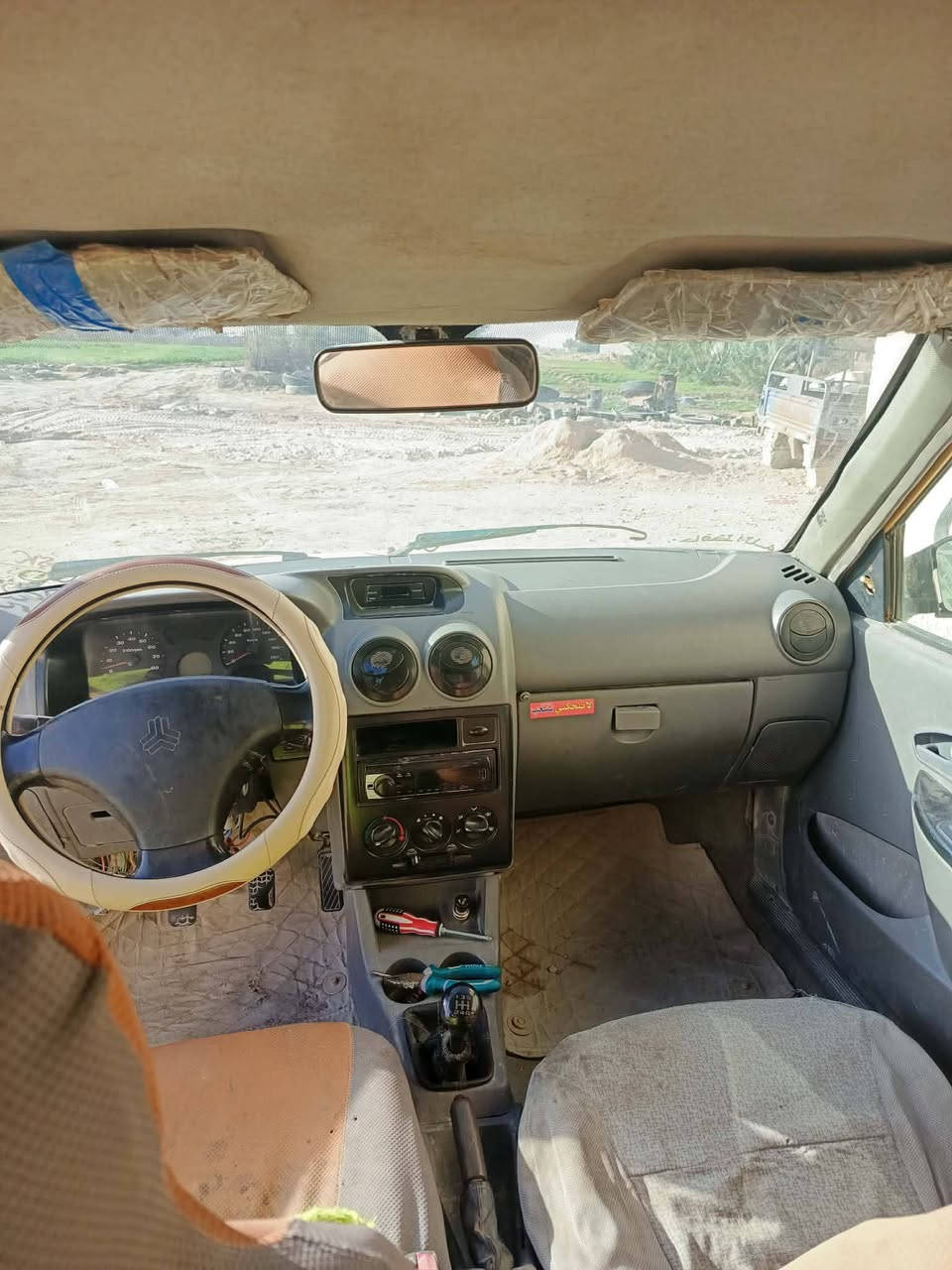 العنوان:. النجف الاشرف للاستفسار ***********
الموديل 2012
رقمها قادسيه الماني تحويل مباشر 
السياره جاهزه وماال جناي
