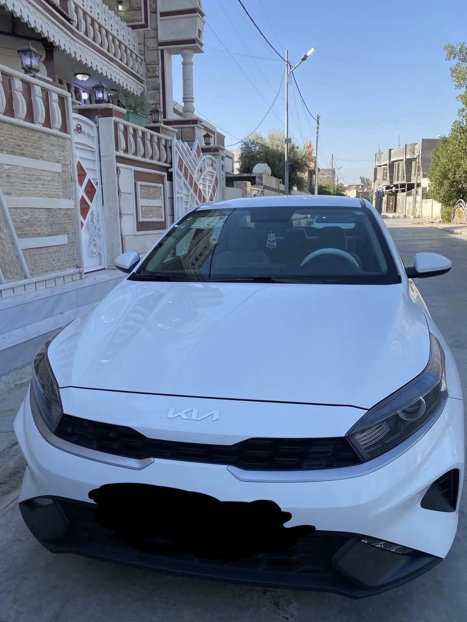 كيا سيراتو 2022 خليجي استقطاع مباشر للمصرف وكاله عامه مضمونه من المالك باقي سنه ونص وتصير حره مكفوله كفاله عامه عده رصعه بلباب مكينه 1600 دوش كير at ماشيه 60 الف سياره جديده جداً بحالة الزيرو مكان السياره واسط السعر 145 وبيها مجال ***********
