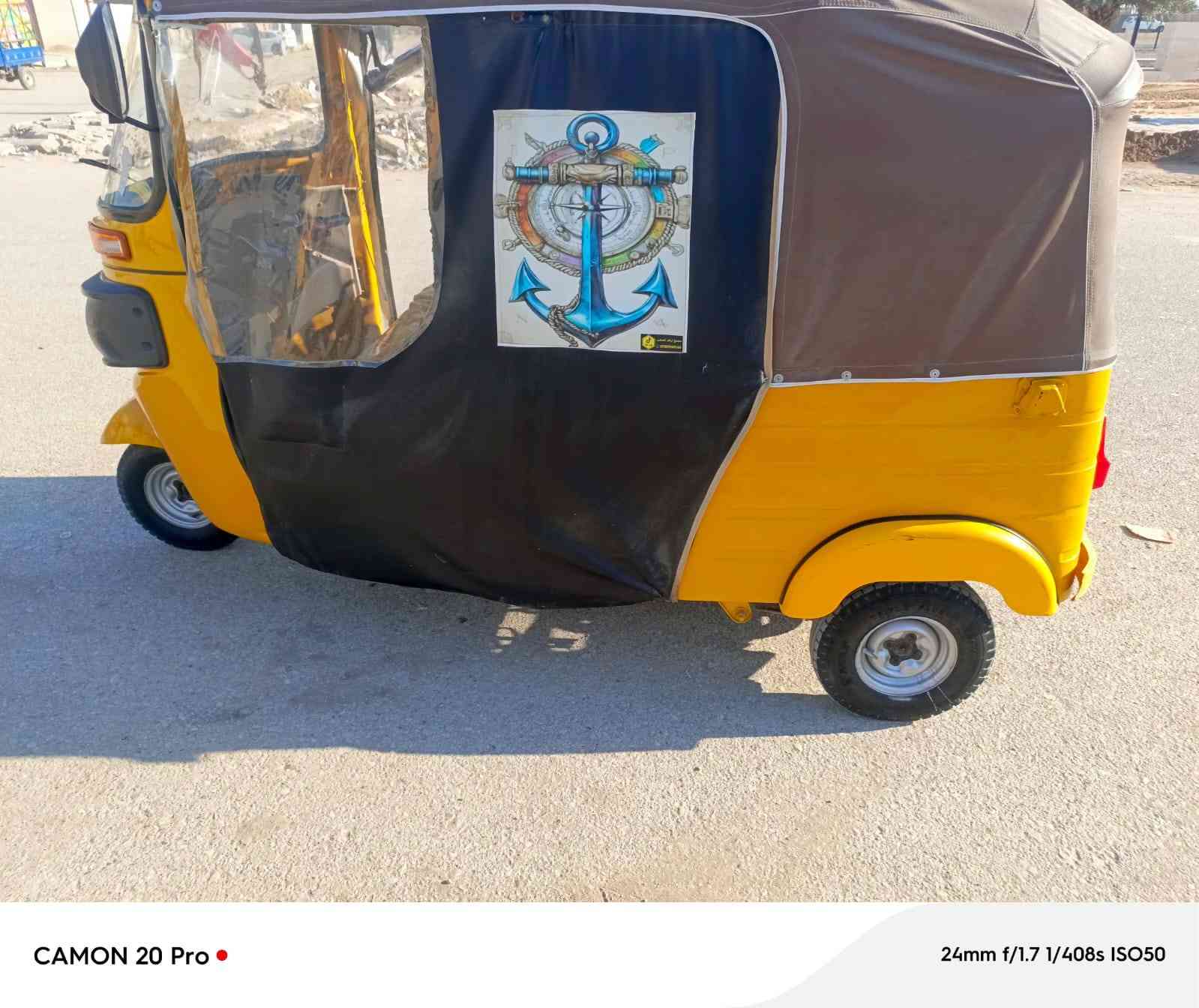 السلام عليكم تكتك للبيع ١٩ شهر ٩ رقم سنويه واسط معمره مصبوغه عام كوت انوار الصدر مكلف بالنشر هذا  صاحبه *********** لعد يراسل خاص مارد
