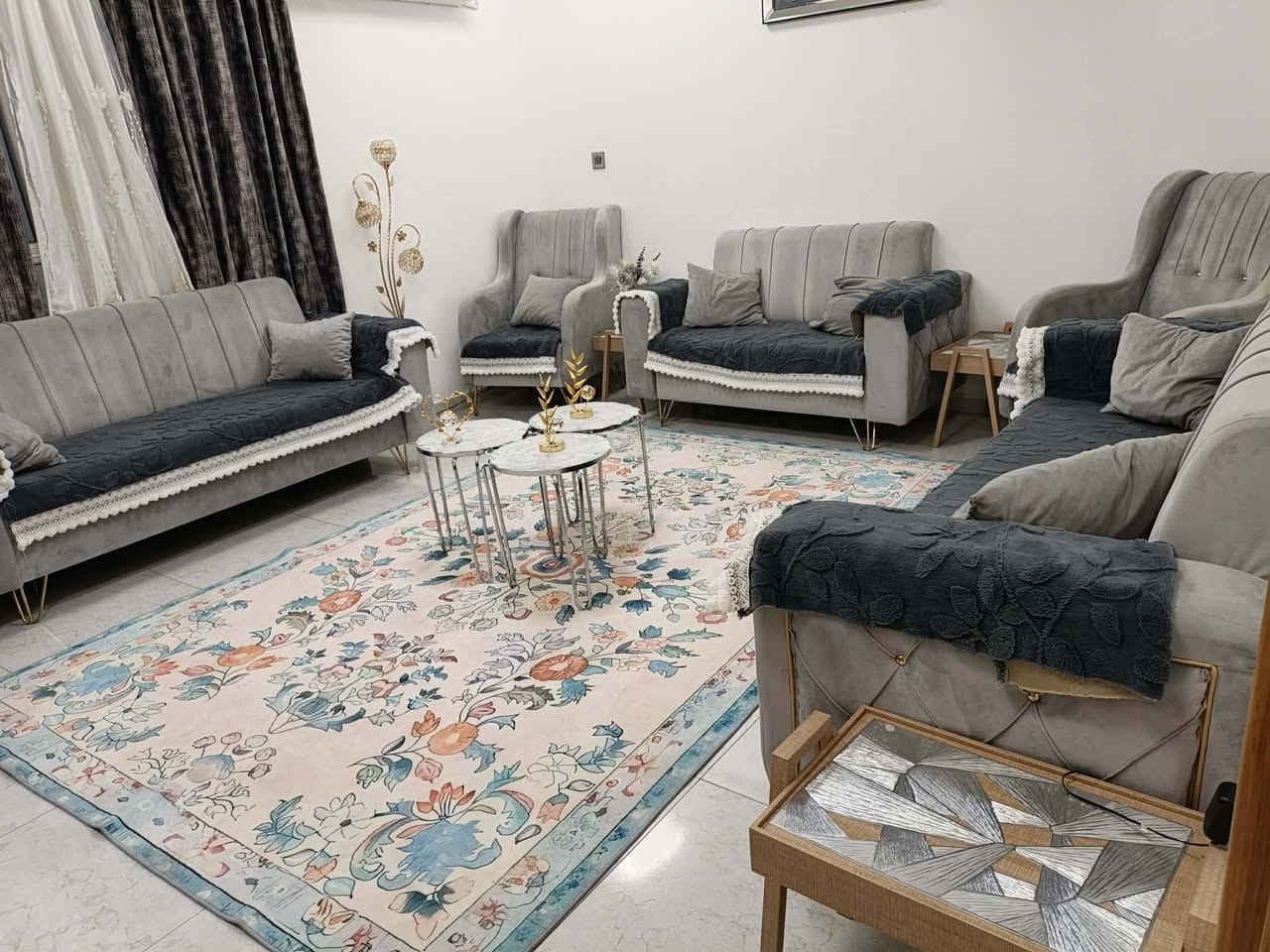 كاونتر انمنيوم تفصال صطح مرمر تخم تركي  عنوان 
لكاونتر مجمع  بسمايه تخم قرب بسمايه مجمع ريحانه 
***********
