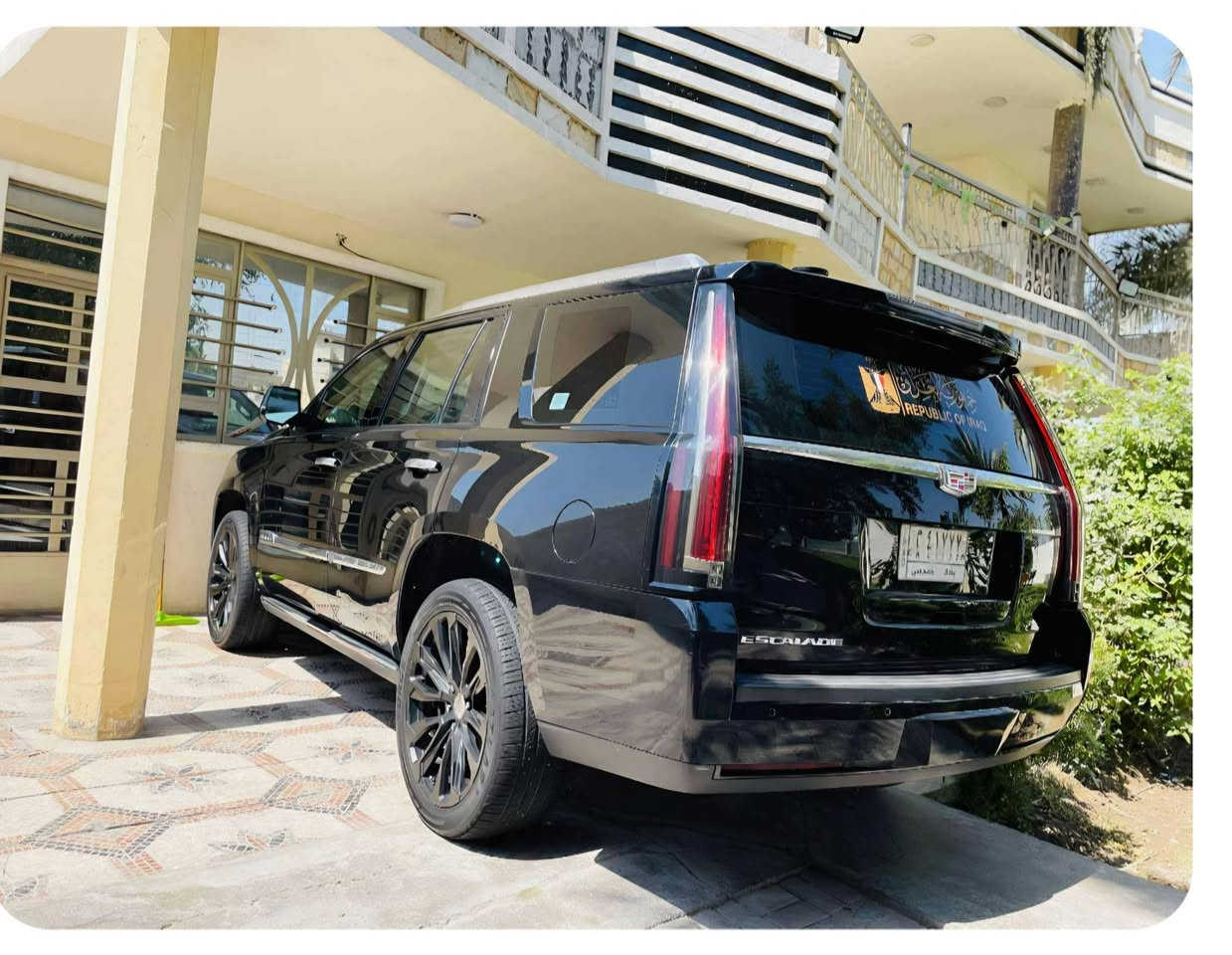 كديلاك موديل ١٥ وكاله المنصور خليجي جالغ امامي صبغ بدون معجون فقط سياره جديده سعر ٣٥٠ ورقه ***********
