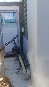 بيت 100 متر للبيع غرفتين صاله ستقبال تخاريج داخلي وخارجي جديد صب كونكر...