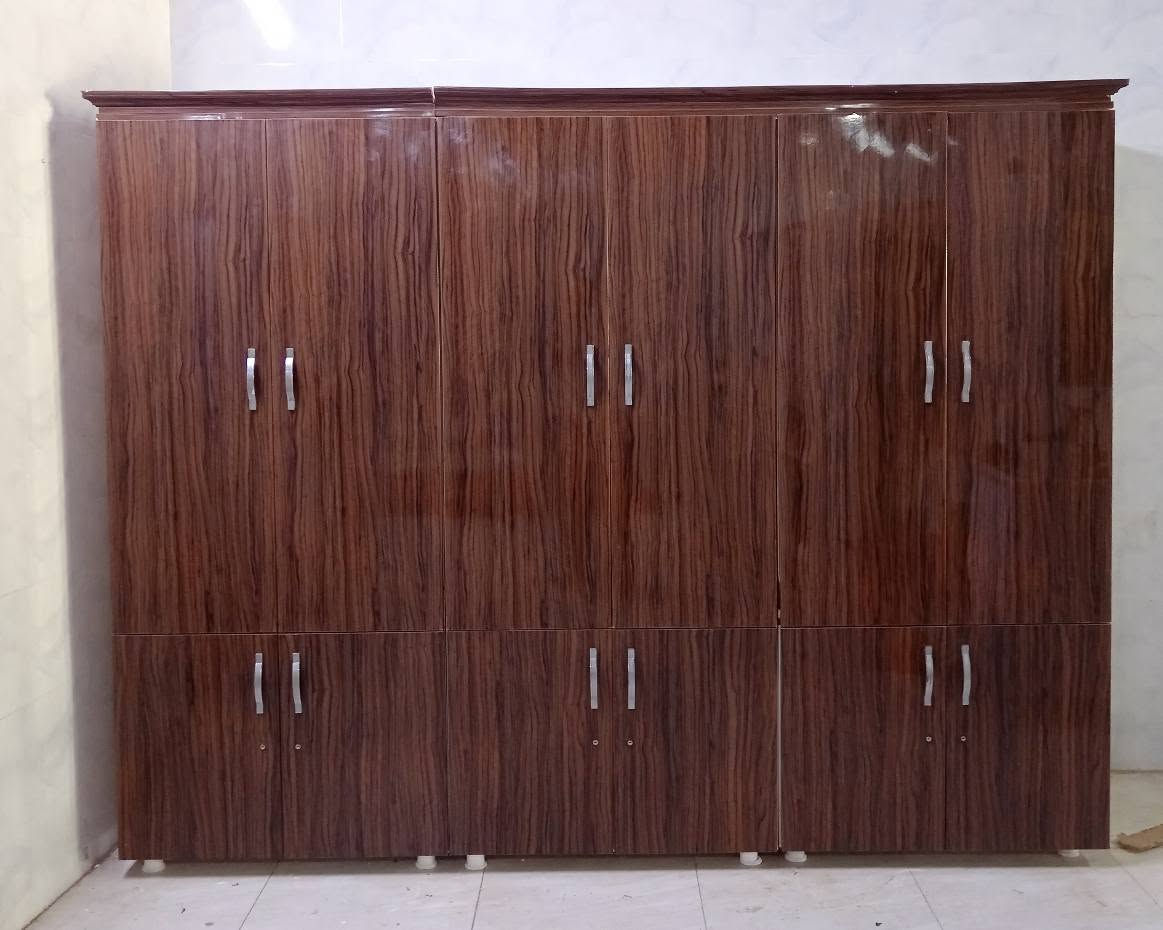 کانتۆری 6تاک
3پارچە
بێعەیب
نرخی 140 هه زار
***********
***********
سلێمانی السليمانية, العراق

