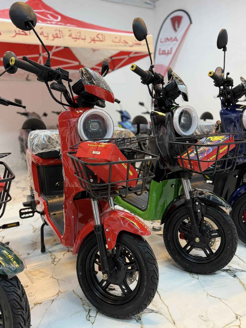 السلام عليكم
متوفر ار 9 الحديث بكافة الاوان وبعروض وسعار مناسبه جدآ متوفر جمله ومفرد يوجد  نضام النقد والاقساط العنوان الرمادي شارع ١٧مجاور جامع المندلاوي الستفسار ***********حمودي الجبوري
