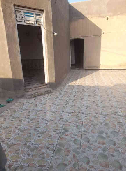 بيت 200متر قرفتين  وصالة وديوانية 
 المكان  حي الزهراء  ماشوشة شارع المختار   الاستفسار رقم ***********
