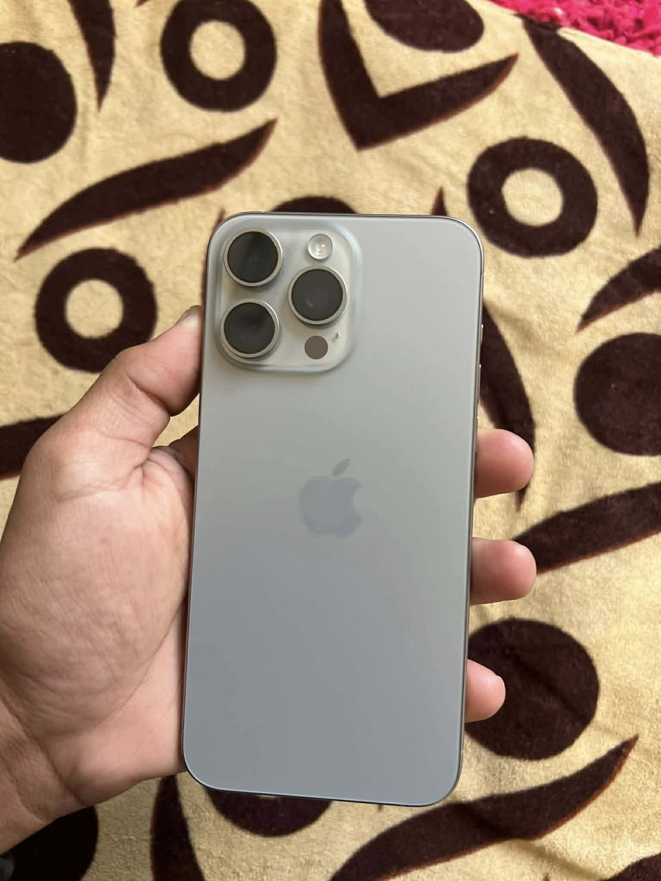 السلام عليكم ايفون 15برو ماكس دبل سيم كارت ذاكره 256  بطاريه 91 مستبدل فقط شاشه سعره 790وبي مجال مكاني بابل الحمزه الغربي  ***********
***********
