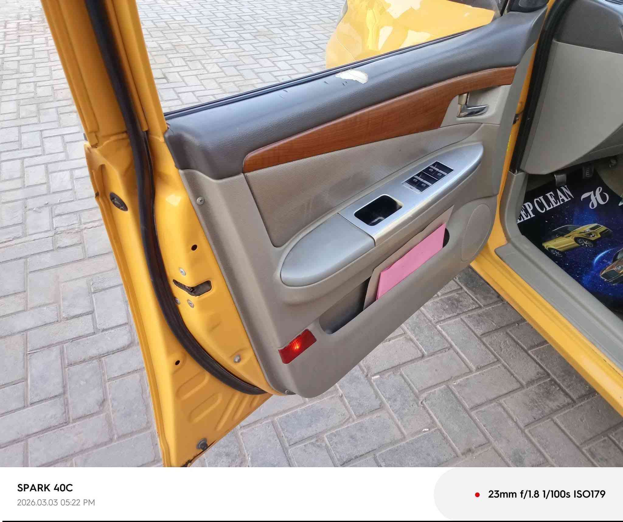 سلام عليكم ورحمة الله وبركاته اخوان ليفان موديل 2013 كير اوتو  ومحرك  مكفولات  جدد صدر امامي اخلفي جديد تخم تایر جديد كهربائيات كلهة شغالة غرفتهة جديدة مشط سترين جديد باتري وباور ستيرن جديد سيارة كل نقص مبيها فقط تبريد منقص غاز نصبتهة تخبل مكفولة من ضربة وتبديل وصبغ فقط دوس معمرة رقم بغداد تحويل مباشر هيئة وغرامات مصفرة العنوان بغداد الرقم***********
السعر 50$
