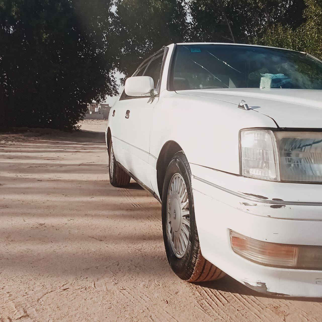 السلام عليكم ورحمة الله وبركاته
سياره للبيع راس الثور فلات ابيض صدفي 
مكينه ففي تي  ثنين ونص  مكفوله من نقل الجثة والكصة والاصوليات سيارة جاهزة باسمي سنوية لغاية 2030 رقم انكليزي تبريد شغال بيه تبخير  بالمكينة السعر 100 وبيه مجال العنوان سفوان مقابل المستشفى الجديد  ***********
