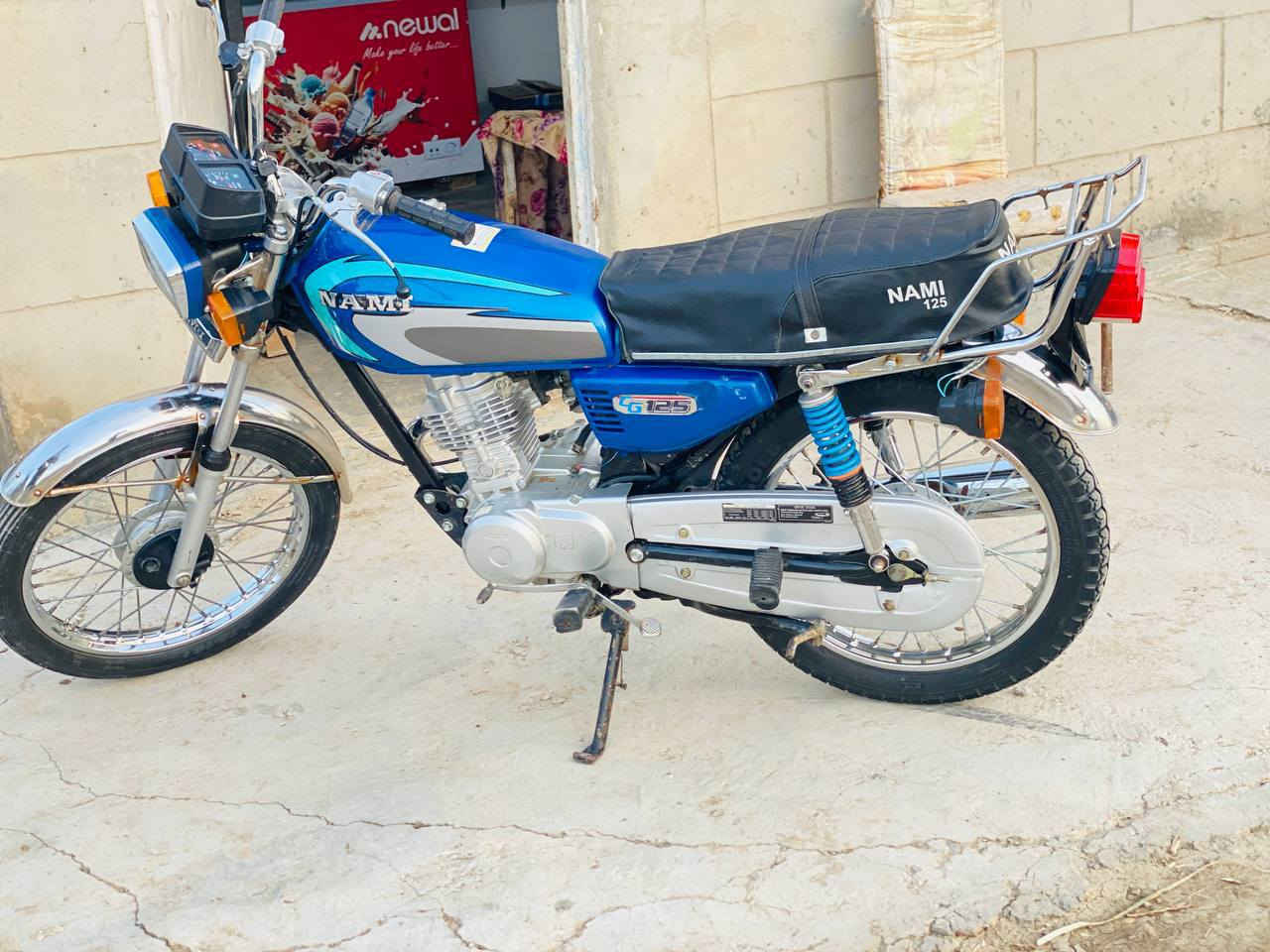 سلام عليكم دراجه نامه تعمير للبيع موديل25 مكفوله من السرقه سعر 500 وبيه مجال بسيط***********
مكاني دغاره
