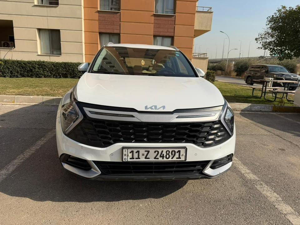 السلام عليكم
سبورتج 2025 
فول موصفات 
كشنات كهرباء و تدفئه استرين تدفئه 
ماشيه 40 الف 
وبعد اهواي موصفات بيه 
232 ورقه وبيه مجال 
سونار جديد
اتصل  ***********
