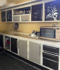 كاونتر مستعمل • ٣ امتار