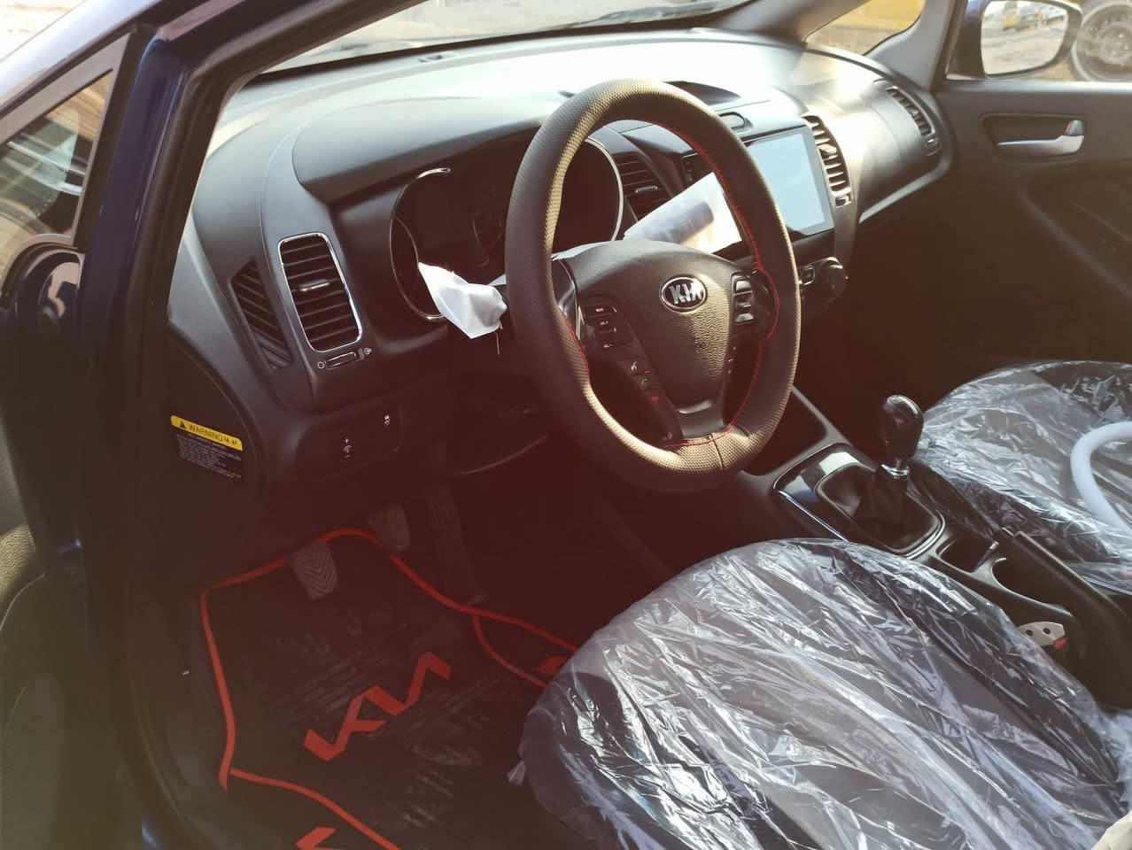 السلام عليكم 
فورتي ( كير عادي )
وارد امريكي 
موديل 2018
رقم نينوى الدولي  
كابون بانزين 
محرك وكير شرط 
محرك 20 دوش 
كير عادي 
سياره ضررها قبغ صندوك وبيها شويه بالحوض 
رقم الشاصي مرفق مع الصور 
شرط التحويل
السعر 115$ وبيها مجال 
🛑ملاحظه مهمه
 يرجى الاتصال من  الساعه 9 صباحأ إلى الساعه 9 مساء
ت
***********
