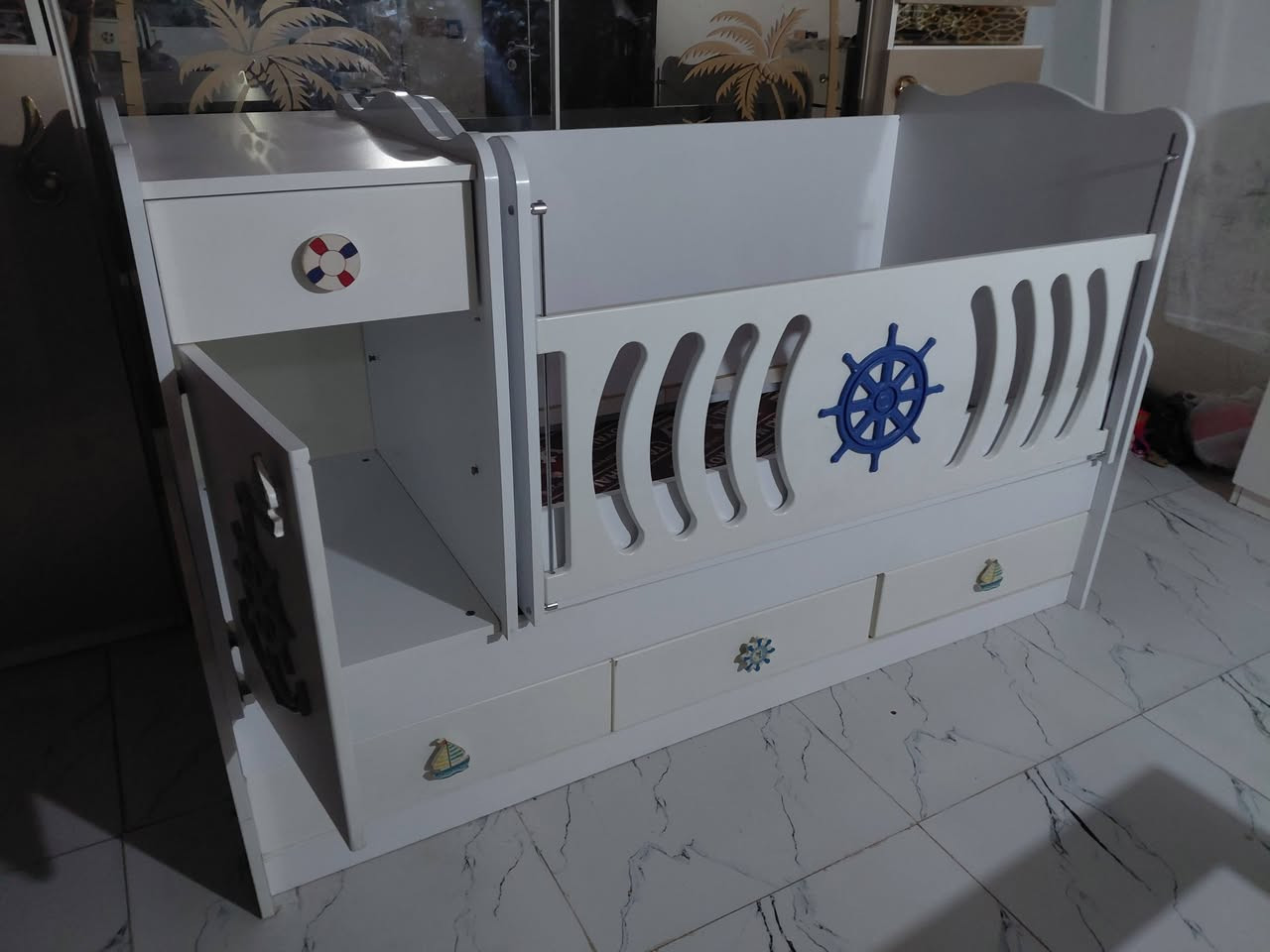 جربايه اطفال وكاروك أيضاً طوله 70cm وعرضه 31cm، سعره 175 وبي مجال


**إذا كنت صاحب هذا الإعلان وتريد حذفه لأي سبب، رجاءا أرسل رسالة إلى الدعم الفني**
