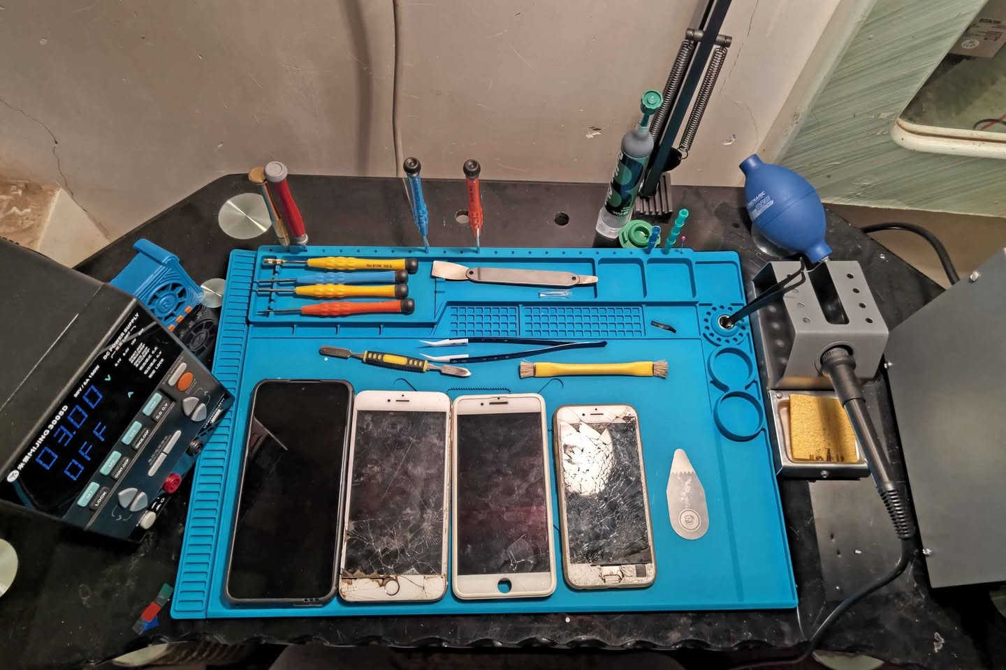 صيانة جميع الاجهزة الحديثة والقديمة هاردوير وسوفت وير
وباسعار تنافسية وبضمان حقيقي لمدة شهر
ويوجد استلام وتوصيل مجاني لجميع مناطق النجف
تواصل عله الخاص او على الواتساب (***********) النجف, العراق
