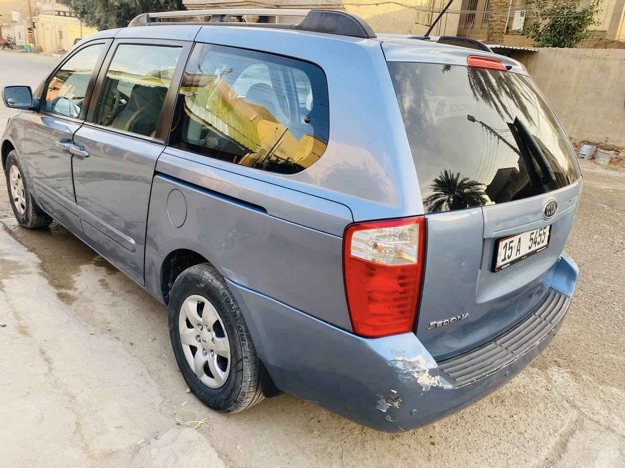 سيدونا امريكي ٢٠٠٩ 
٧ راكب 
رقم مميز 
تبربد تدفئه فول 
صدر جديد 
غرفتها نضيفه ما بيها اي نقص 
سياره بيها قطعتين صبغ باب خلفي وجاملغ وهلال جها عكس السايق  
المحرك بحاله ممتازه نوزلات بلكات كلها جدد 
سياره صافيه وناعمه استخدام داخلي سياره ما متعوبه ومال جناي . 
سعر ١٣٠ وبيها مجال للشراي 
سياره مكانها هيت للاستفسار ***********
