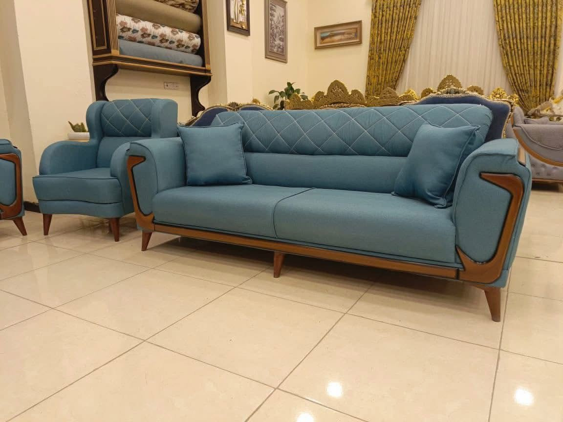 عرض خاص فتره محدوده 🪬425 فقط  *********** 
افحص التخم قبل الاستلام  التخم 10 مقاعد   
اذا وجدت اختلاف في ماذكرنا من المواد يرجع 👉
الضمان حقيقي قماش متوفر بجميع الخامات الكتان والقديفة والوتر بروف 👈 تفحض التخم اذا طلع خلاف ماذكرنه يرجع الضمان حقيقي 
ايكون وصل حقيقي 3 سنوات ٠٠٠
واياك وان تغرك الاسعار اسأل عن الجودة واتأكد من مضمون العمل  في الفحص 
تخم كوين 10 مقاعد ب425 الف فقط
 العنوان بغداد الشعب  
شغل مضبوط والحمدلله 😌
 اسفنج مميز درجه اولى  8 سم 
  خشب مقعد بلوك اسود 18 ملم
هيكل جام روسي 👆 اول ✅ ✅
شغل عراقي موديل تركي مضبوط اسعارنه اسعار جمله  
تخم 10 مقاعد يعني 5 قطع 
كراسي 2 وقنفتين ثلاثيه وقنفه ثنائيه مع 6 كوشات هدية 
 توصيل داخل بغداد 25 والمحافضات القريبة 50 وباقي المحافظات حسب البعد
تفحض التخم اذا طلع خلاف ماذكرنه يرجع 😘
لاتبحث عن الارخص ولكن ابحث عن الجودة ..... 
شعارنا نعمل بجد من اجل راحتكم ..متميزون بصناعة اجود الاثاث العرا  رقم
