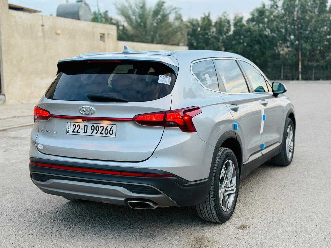 بيع_مستعجل سنتافي موديل 2022 #السعر177وأرد أمريكي حادث جاملغ وبنيد بدون دواخل بدون ايرباك ولباقي مكفول كفالة عامة ماشيه 70 الف مكينة 2500 تحكمات جيهتين 4انضمة قيادة مانع تزحلق  شاشه كبيره شاشة كامرة دوارة شاحن واير ليز تبريد قطعتين كير دكم كشنات كهرباء هيترات ويل كروم رادارات توقف ذاتي ٣ شاشات سايد بريك بصمه يو اس بي نضام قيادة ذاتي حساس خلفي وحساس امامي لد نهاري وبيهة مواصفات اكثر مكينة وكير مكفولات صدر امامي وخلفي مكفولات تخم تايرات جدد كهربائيات كلهة شغالة سياره جاهزه من كل شي اي نقص مابيهة سيارة علة وضع الشركة رقم اربيل الدولي تحويل وكاله ثانيوم وبسمي للستفسار***********عنوان بغداد حي أكد
