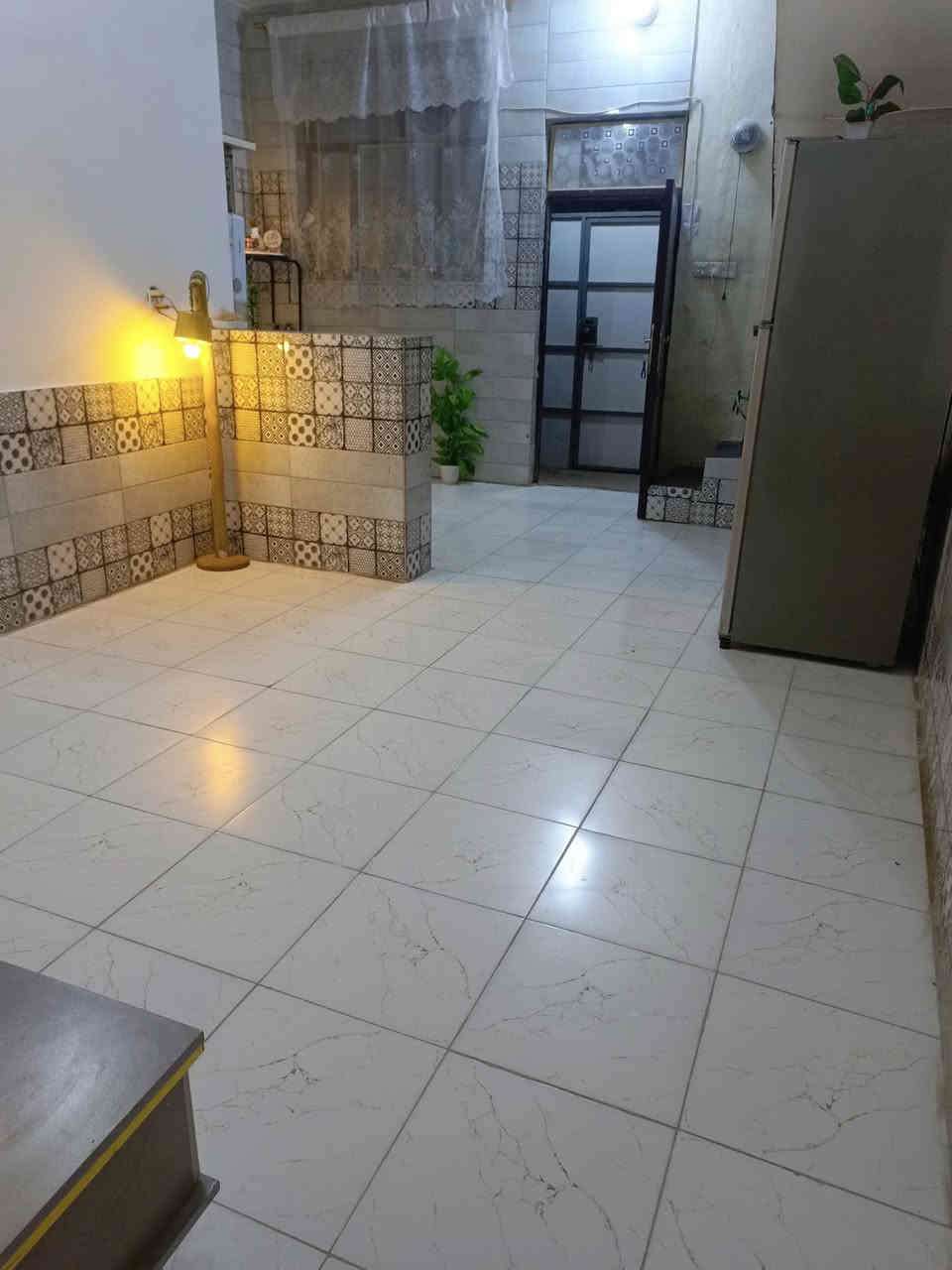 بيت للبيع 50 م طابو زراعي بناء طابوق اساس وسقف كونكريت الصطح مسقوف جينكو حي ميسان قرب سكله الكرعاوي 
سعره 25 لاستفسار ***********
