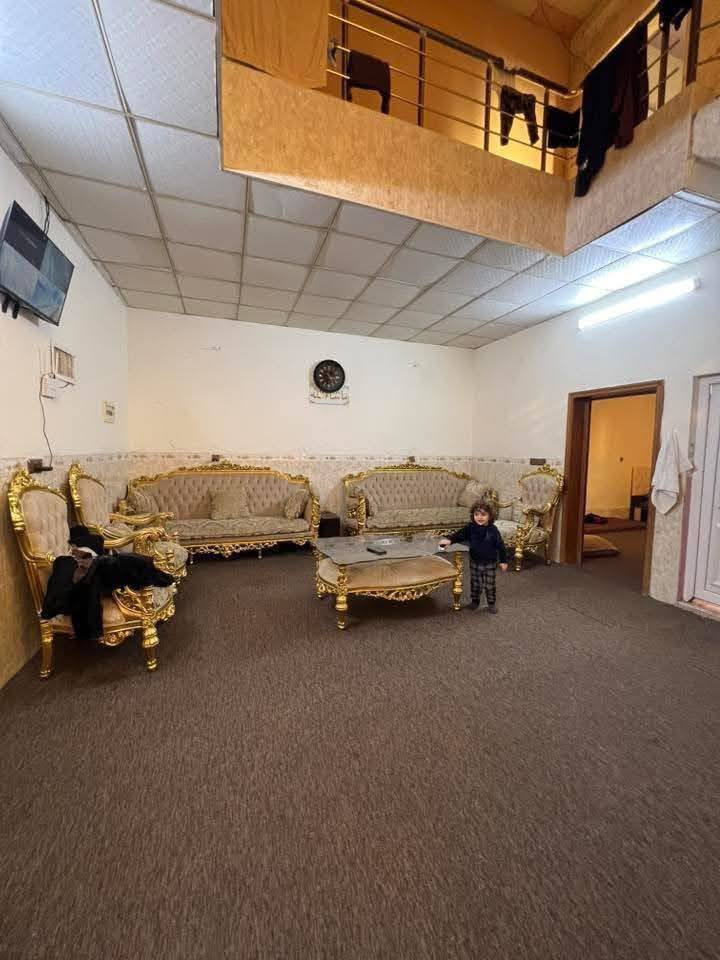 #بسعر_مناسب 
سند طابو يتسجل بإسم اي عراقي
أربيل-بيت للبيع 5حساروك قرب مجدي مول و شارع 
كورنيش
➖مساحة 188متر طابقين ركن
يتكون⤵️
➖4غرف نوم 
➖استقبال-صاله-مطبخ-مجموعه صحيات-كراج
☎️📞 للاستفسار 
للاستفسار 
📞***********
📞***********
#عقارات #عقارات_سيفر #عقارات_اربيل #اربيل
