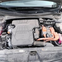 إلنترا هايبرد • رمادي • شاشة كبيرة