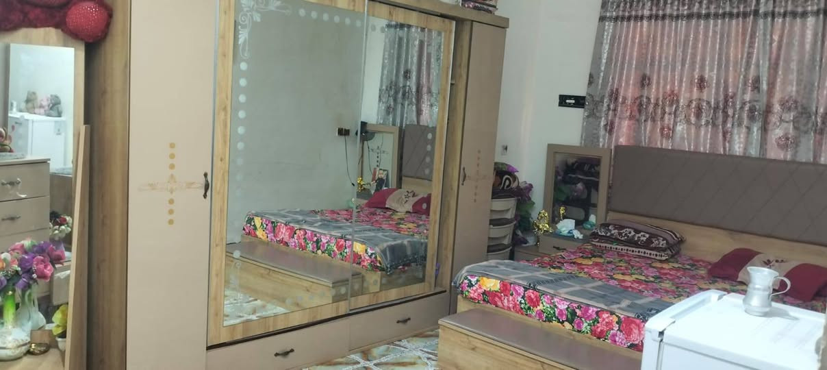 بيت طابو زراعي 370متر علوة الفحل قرب منتزه جنات الكوفه على شارع الزوار لتواصل على الرقم.   ***********
