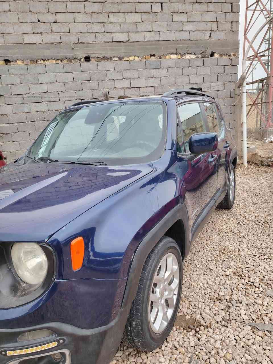 جيب رينكد ٢٠١٨ ضررها شويه من البني وشويه من الجاملغ السيارة خير من الله السعر ١٢٠ وبيها مجال مكان بابل التواصل على الرقم ***********
