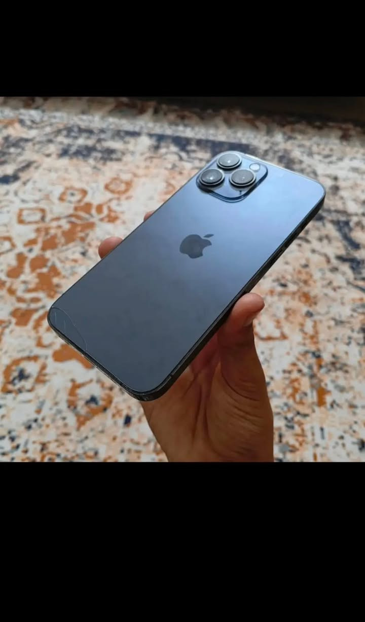 آيفون 13برو ماكس
جهاز نضيف فول امبدل شاشه اصليه ثلاث خيارات وبطاريه والباقي كله شغال ووبلادي ذاكره 256لون بحري  والضهر ابلادي ما مبدل اكدر ابدله بس لان ابلادي وهوه فطر ازغير ما يبين بل ضهر ووياه كفر وشاحنه :: موقعي :::بغداد سبع أبكار قرب جوهره لبنان السعر 450 نهايته ما انزل من سعره ابد للتواصل ***********
