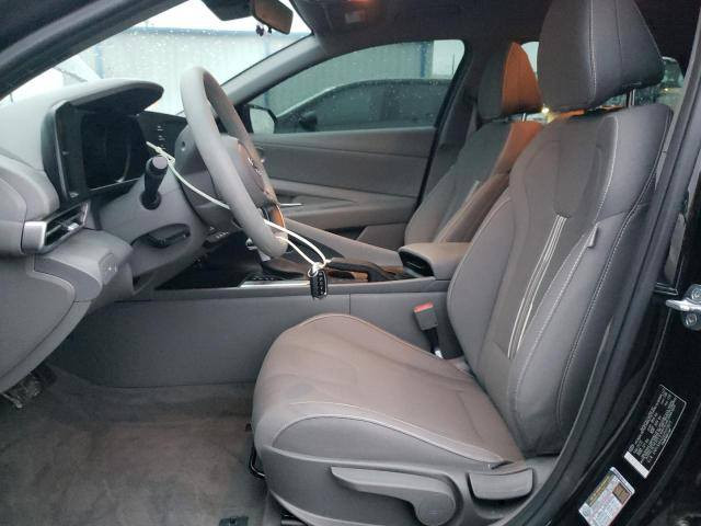 هونداي النترا للبيع 2023 امريكي ضرره خفيف طخه فقط دعاميه الخلفيه سحب بدون صبغ ..بجم كبس كله بلادي بدون ايرباك بدون فقط هذا الضرر باقي السياره مكفوله 
من الصبغ 
( يعني كله السياره بدون قطرة صبغ ولا تبديل)
رقمه بغداد ب اسمي 
مواصفات Sel تجي فول عدا الفتحه والجلد
حجم المحرك 2000 Doch دوش
بصمه تشتغيل+ابواب +جنطه
تشتغيل عن بعد ⚡️
لايت Led 
كامره دوراه 
شاشة لمس  📲Wi_Fi/ Gps/  تدعم نظام Android Auto +Car play 
تبريد شاشه بيانو منفصل
رادارات جانبيه تحديد النقطه العمياء ⚠️
رادار خلفي ‼️
رادار امامي ❗️
تحديد مسار+مانع تصادم🚳
‏‎فول تحكم ستيرن
كروز مثبت سرعه 
ثلاث وضعيات قيادة Smart‏-Sport-Normal
اوتو هولد @‏‎ نظام ABS/مانع انزلاق
‏‎ حساس اطارات
‏‎ویل کب کروم بلاك
السياره جاهزه وجديده جداً 
شراي اتصل وتدلل ***********
