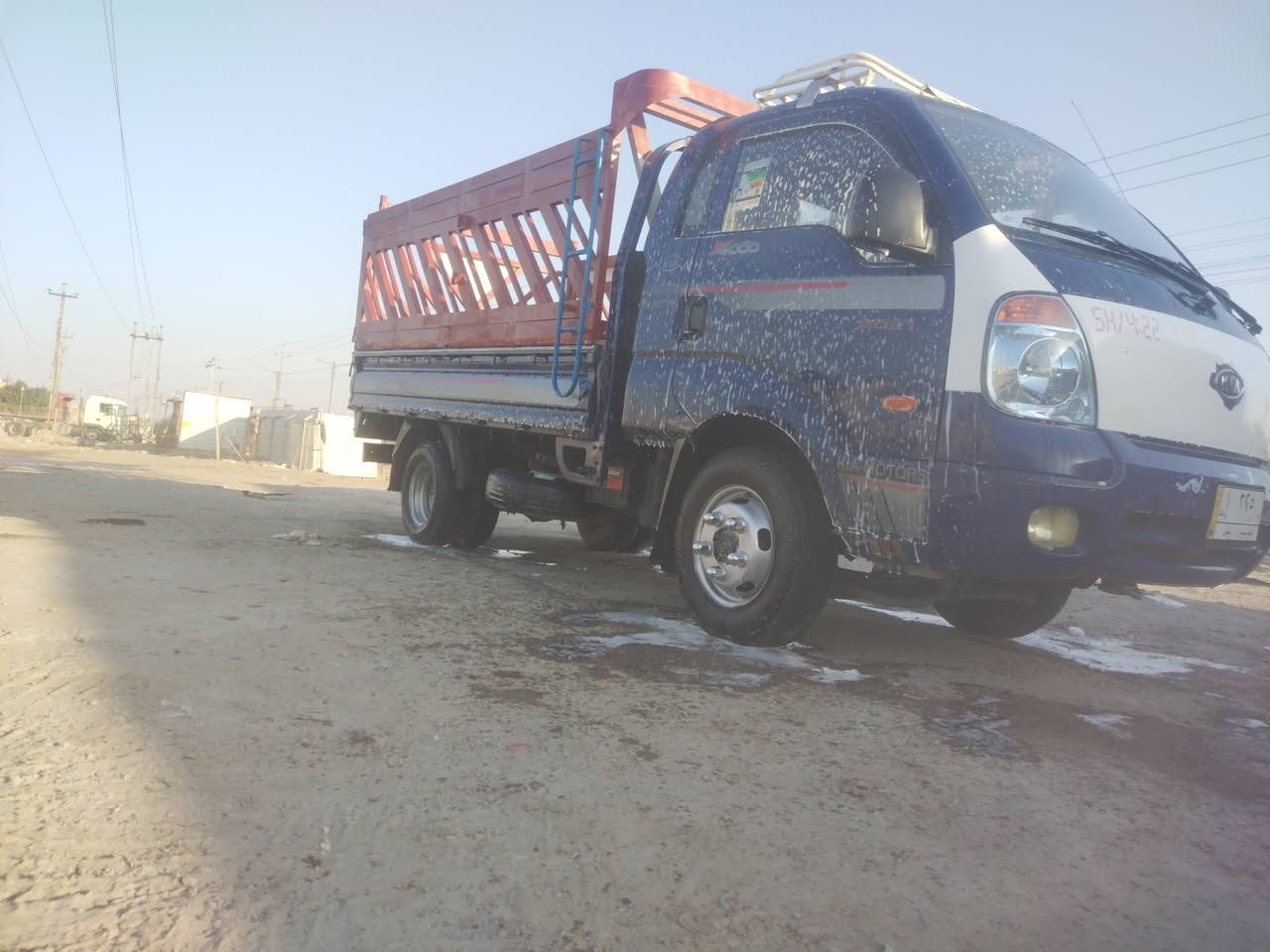 سلام عليكم كيه فحل للبيع موديل 8 محرك بم ونوزل سياره جاهزه للعمل رقم ألماني سنويه جديد وحداديه جاهزه سياره خير من الله تواير جداد محورها 14 مكان ناصريه مركز شراي يتصل *********** سعر خاص
