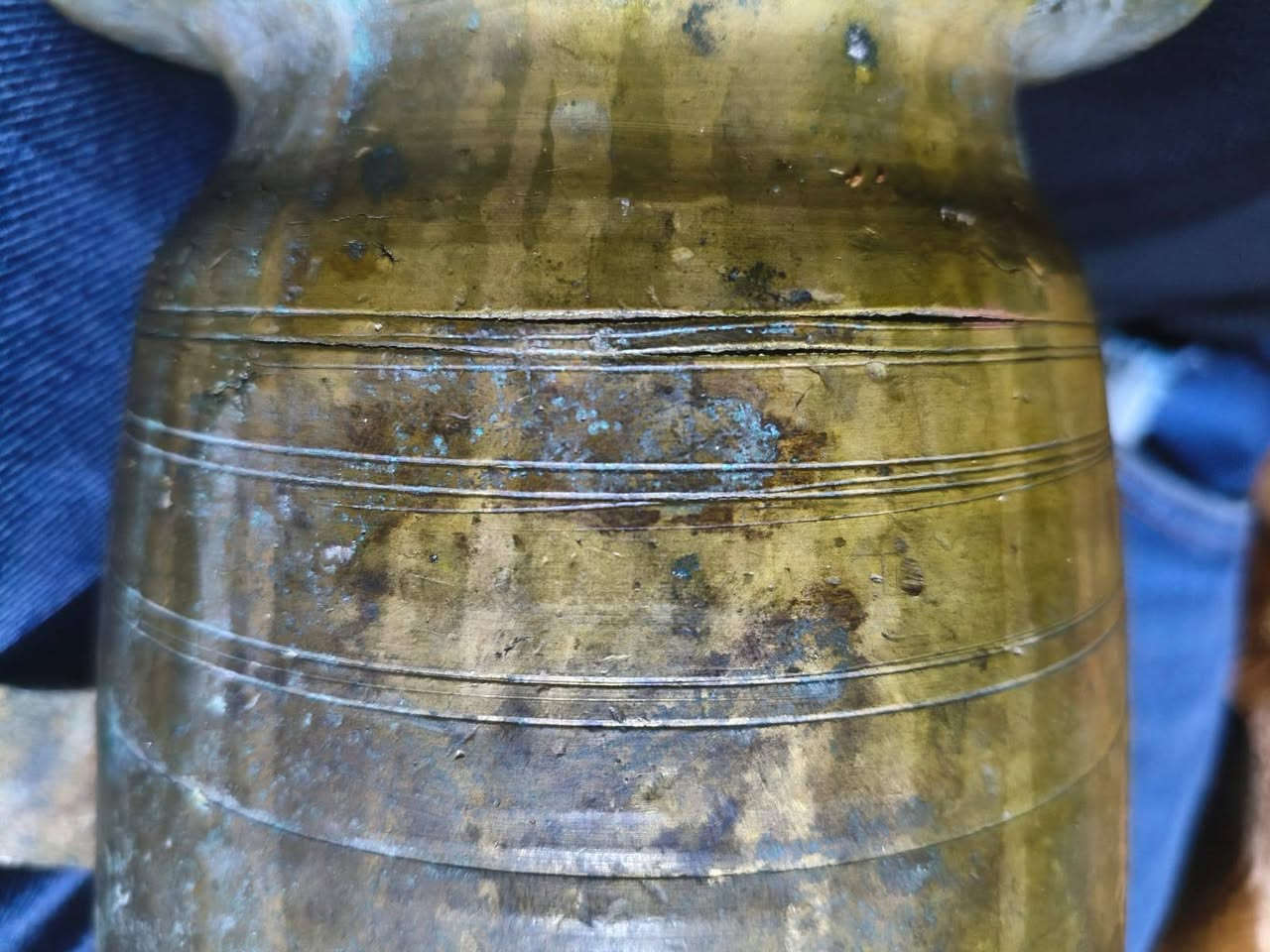 السلام عليكم اخوان هاون مثل ماموضح بالصور بي فطر بلوجه مايعبر ولا عميق بلوجه فقط وزنو 6 وسبعه مئه غرام سعرو 110 مكاني موصل


**إذا كنت صاحب هذا الإعلان وتريد حذفه لأي سبب، رجاءا أرسل رسالة إلى الدعم الفني**