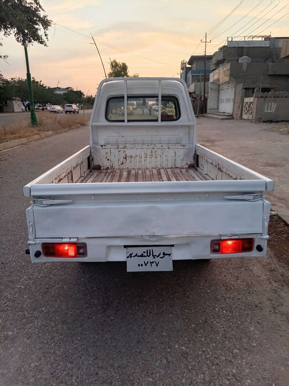 بسم الله مرحبا فاو للبيع منفيس كامل محرك بي لاسيتك ولف فقط كير اكسل شاصي كابريتر جديد كهربائيات كله شغال دوشمه جديد كشره حيل نضيف بدون خياس تخم تاير نضيف ترايه كلش ناعم صدر جديد سعر ١٧ بي مجال قليل للشراي تلفون واتساب ***********  اسيا *********** مكاني كركوك
