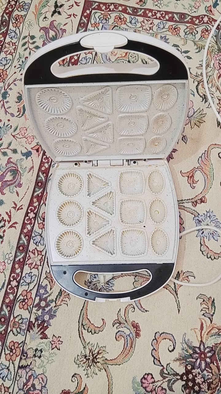 للبيع 
***********
