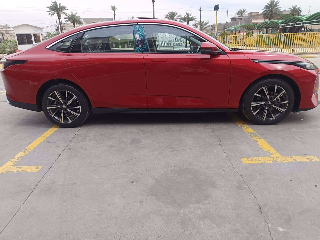 شانجان ايدو موديل 2025 كيلو متر 20,000 سعر 25000,000 بيه مجل   ***********
